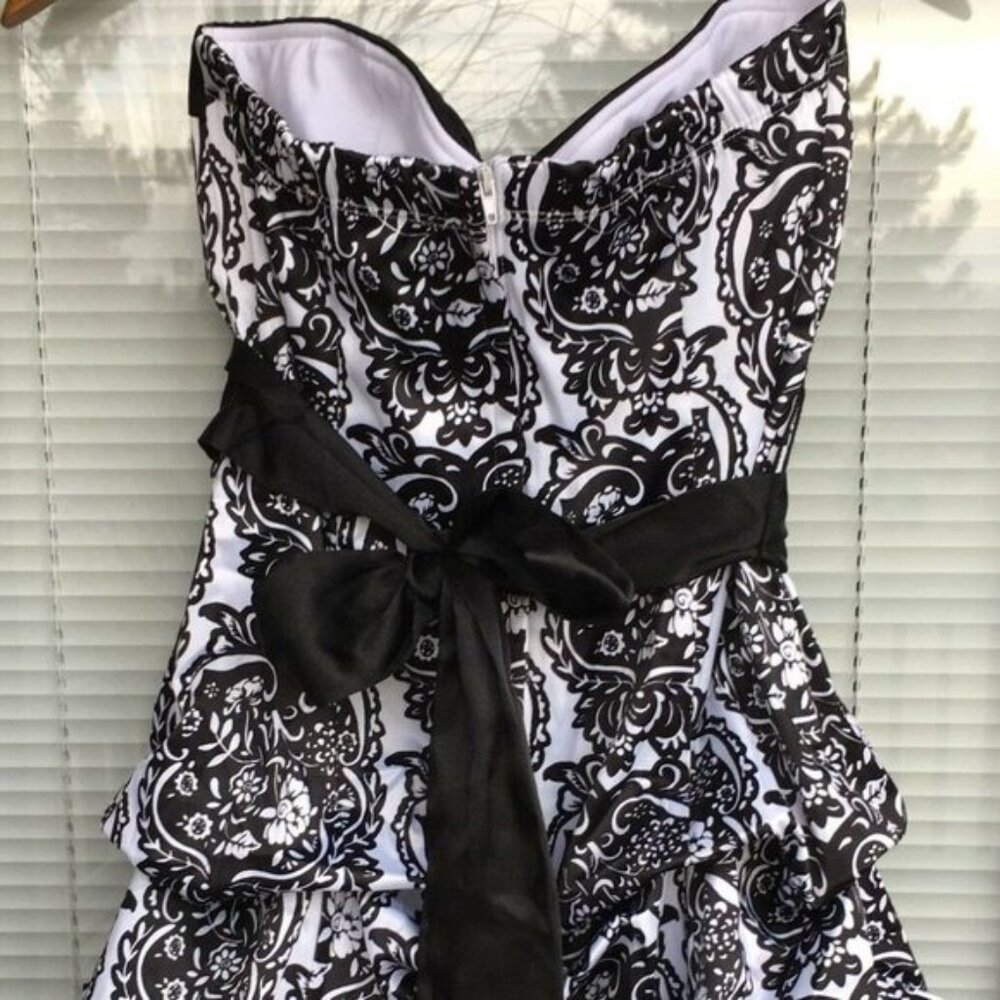 Emerald Sundae Bubble Mini Strapless Formal Dress Black Sexy Siweetheart sz 7 Jr - Picture 5 of 8